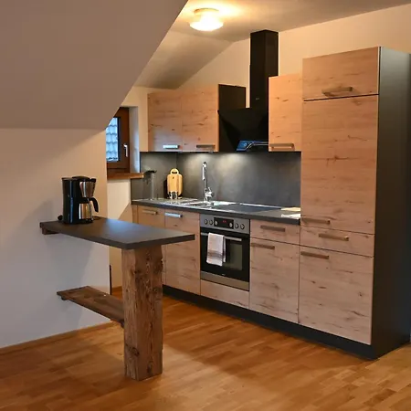 Feistritzer-holdernig Apartamento *