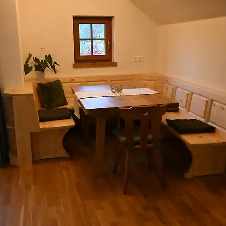 Feistritzer-holdernig Apartamento