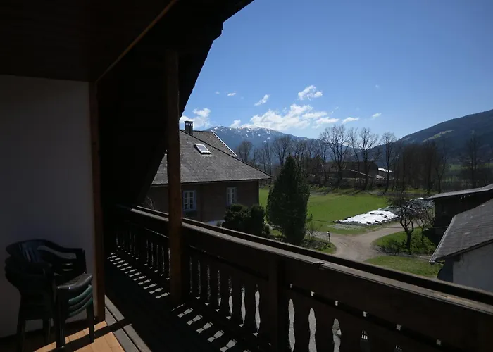 Feistritzer-holdernig Malta